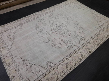 Neutral Rug 6.2 x 9.2 Muted Vintage Rug , Muted Oushak Rug, Rustic Rug, Turkish Rug, Farmhouse Rug, Distressed Wool rug Antique Rug Natural