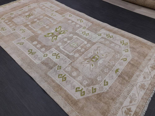 NEUTRAL Medium Pile Wool Turkish Rug 4.5 x 9 Rug, Muted Rug Muted Wool Oushak Rug Neutral Oriental Rug, Vintage Rug Muted Hand Made Rug