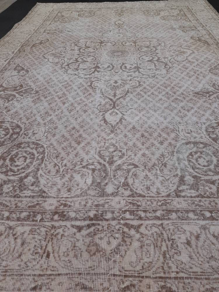 NEUTRAL PERSIAN RUG 6.7 X 10.2 Muted Oushak Rug Vintage Oushak Rug Vintage  Rug Wool Hand Made Rug Vintage Persian Rug Vintage Oriental Rug