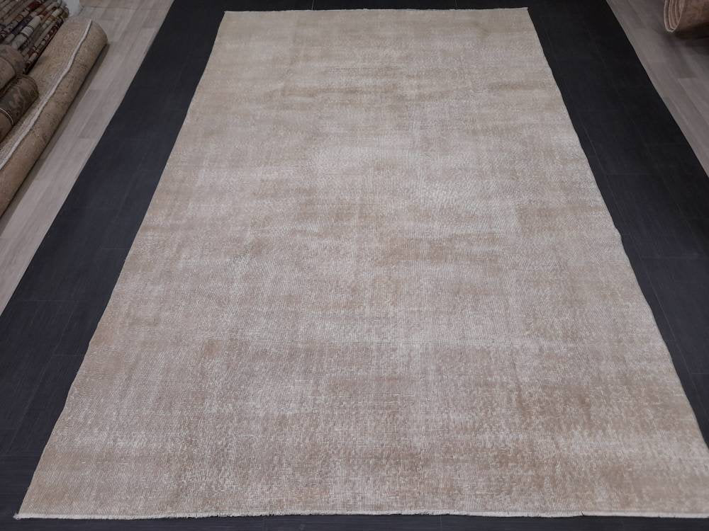 NEUTRAL Vintage OUSHAK RUG 6.5 x 10 Neutral Large Vintage Rug Wool Varigated No Dye Rug Turkish Muted Hand Made Rugs Vintage One Plain Rug