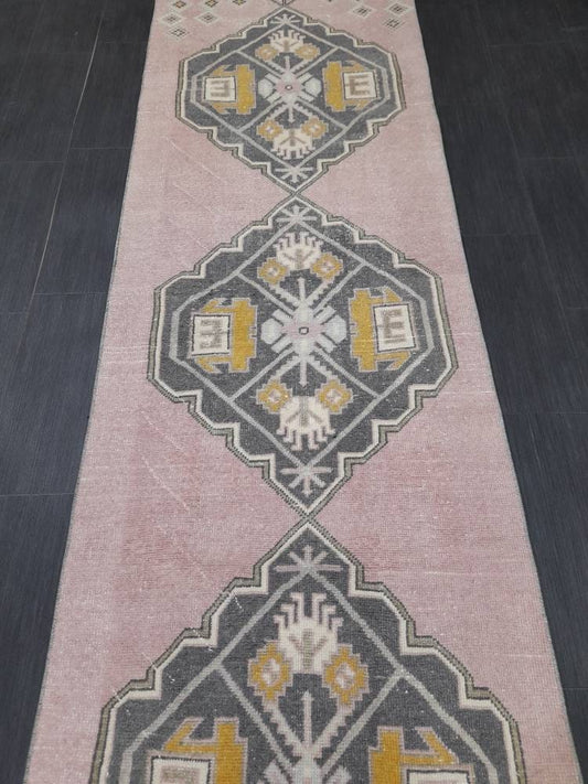 Vintage Hallwa Runner Rug Turkish Runner Rug 2.8 x 10.7 Vintage Runner Rug Oushak Runner Rug Kitchen Runner Wool Runner Rug Wool Rug