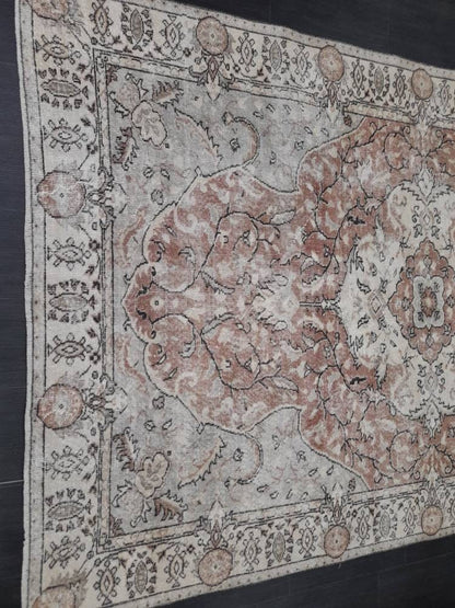 TURKISH Rug Vintage Rug Vintage Wool 6 x 9.5 Oushak Rug Hand Made Rugs Vintage Turkish Rug Oriental Rug Persian Rug Distressed Vintage Rug