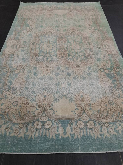 TURKISH HAND MADE Rug 5.6 x 9.2 Vintage Turkish Rug Oushak Rug Traditional Rug Oriental Green Rug Muted Vintage Floral Rug Elegant Wool Rug