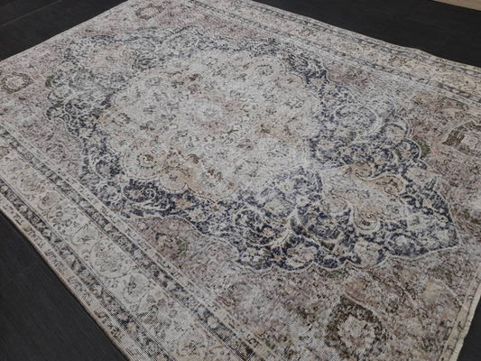 Distressed HAND Knotted Rug 6x8 Vintage Turkish Rug Oushak Rug Persian Rug Oriental Blue Rug Muted Vintage Floral Rug Elegant Wool Rug