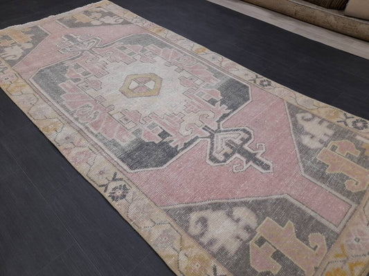 Hand Made Rug, Oushak Rug, Rustic Rug 4.2 x 9.2 Vintage Rug Pink Turkish Rug, Farmhouse Rug, Vintage Oriental Rug, Wool Hand Knotted rug