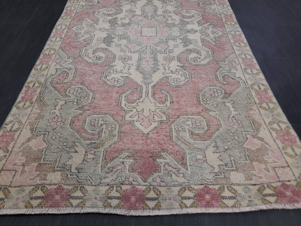 Hand Knotted Vintage Rug  4.2 x 7 Vintage Rug Red Turkish Rug Farmhouse Rug, Handmade Vintage Oriental Rug, Wool Hand Knotted rug