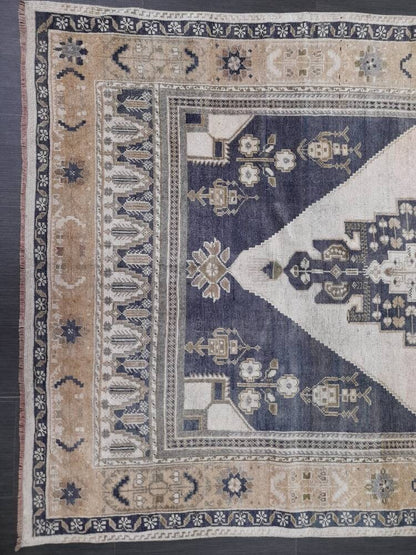 MUTED Large Vintage RUG TURKISH Oushak Rug 5 x 9.3 Vintage Oriental Rug Antique Persian Hand Made Rug Wool Turkish Anatolian Rug