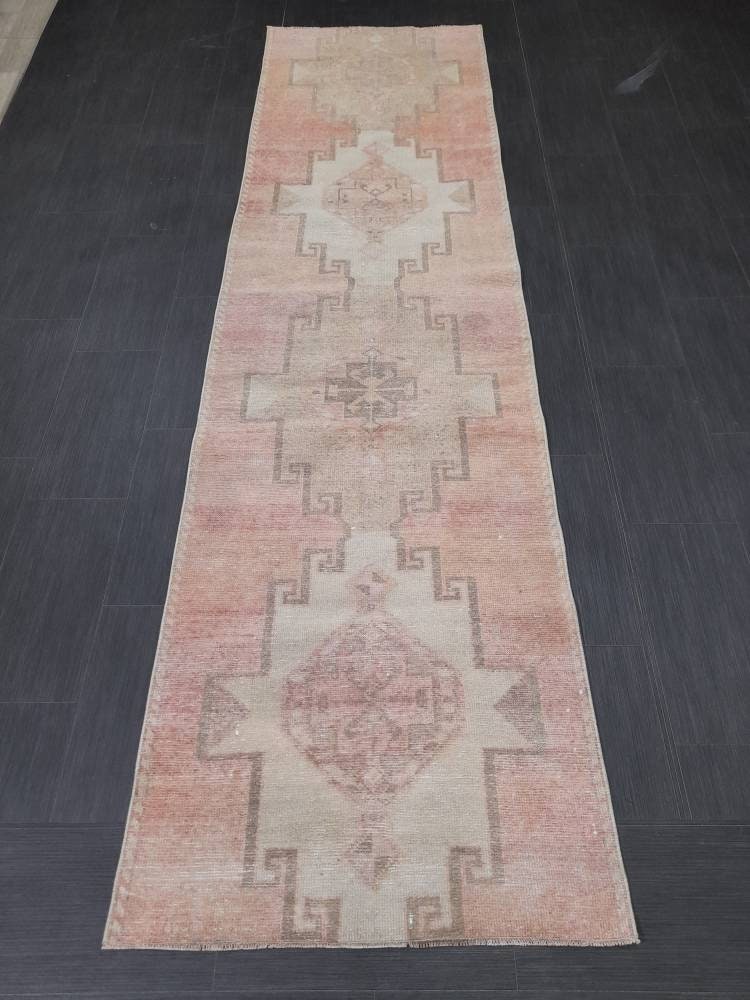 Muted Vintage Oriental Runner Rug 2.8 x 10.5 Muted Oushak Turkish Runner Rug Short Vintage Muted Runner Rug Hallway Runner Soft Wool Runner