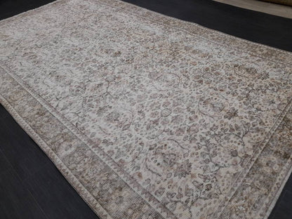 Neutral Vintage TURKISH 5.5 x 9.5 Rug Vintage Rug Vintage Muted Oriental Rug Wool Hand Knotted Rug Hand Made Rugs Antique Turkish Rug