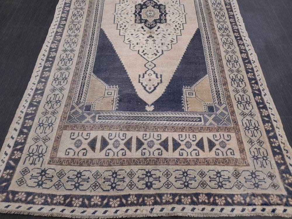 Vintage Hand Knotted Rug 3.9 x 7.4 Blue Oushak Rug Muted Rug, Vintage Turkish Rug, Oriental Rug, Vintage Rug,Soft Wool Navy Rug