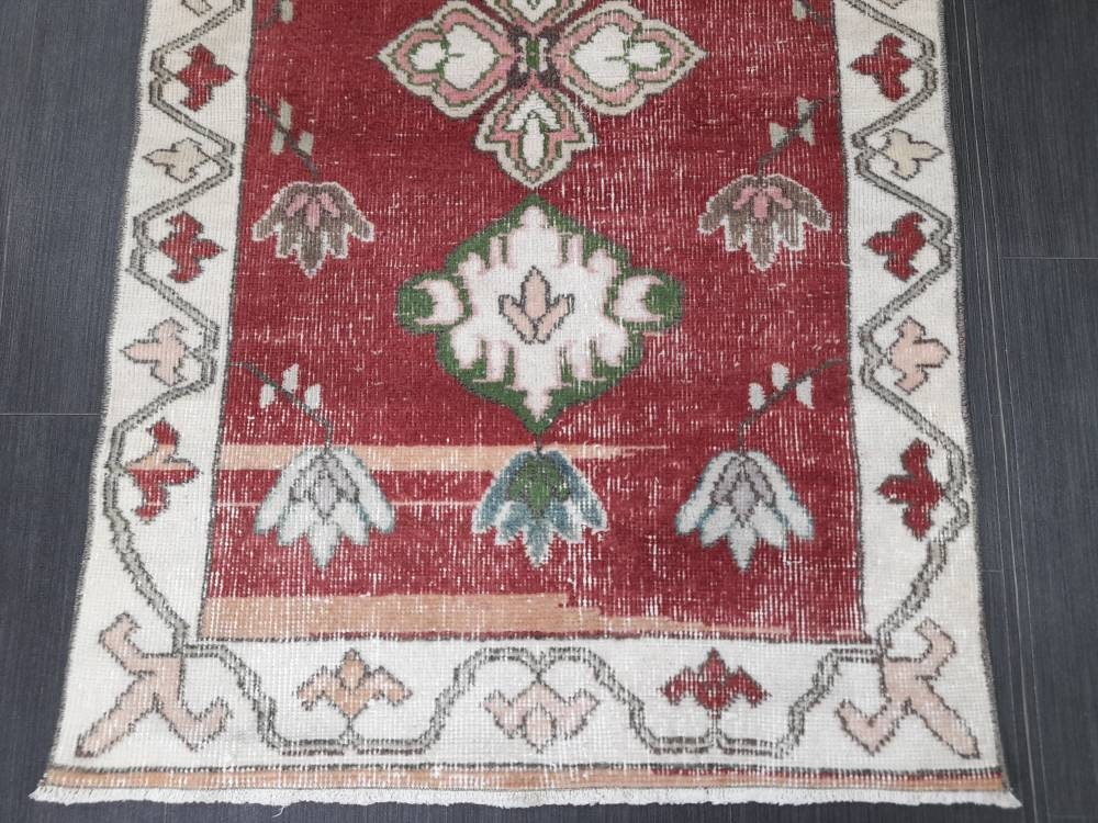 Floral Vintage Rug 2.7 x 4.6 Rug  Oushak Rug, Wool Oriental Rug Hand Made Rug Persian Rug, Vintage Turkish Rug Hand Knotted Wool Rug