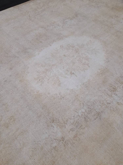 Neutral Rug Hand Knotted Rug Neutral Vintage Rug 6.6 x 10.3 Muted Oushak Rug Ivory Rustic Rug Beige Turkish Rug, Farmhouse Rug, Wool rug