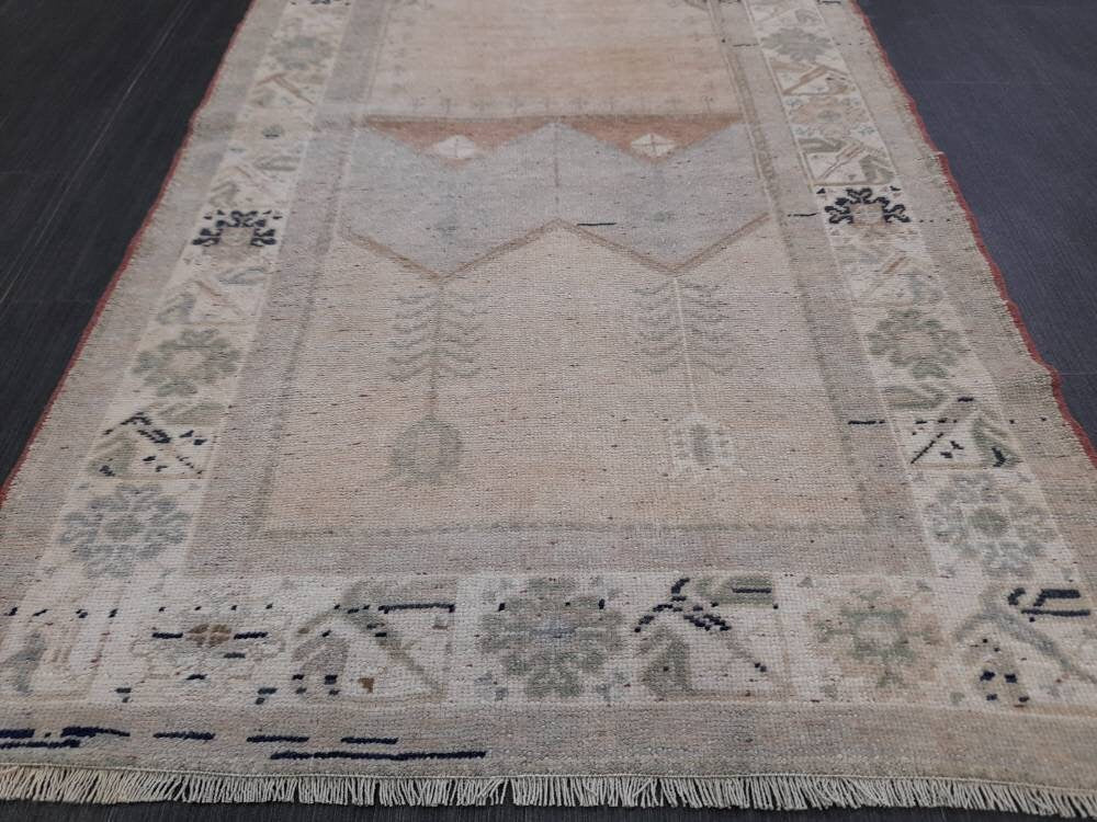 Muted Vintage Floral Rug 2.8 x 5 VINTAGE Muted Rug Oushak Rug Wool OrientaRugs Hand Made Rug Persian Rug  Vintage Turkish Rug Farmhouse Rug