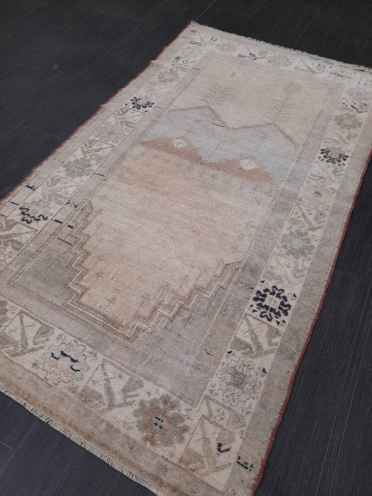 Muted Vintage Floral Rug 2.8 x 5 VINTAGE Muted Rug Oushak Rug Wool OrientaRugs Hand Made Rug Persian Rug  Vintage Turkish Rug Farmhouse Rug