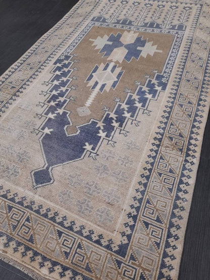 Muted Vintage HandMade Turkish 3.4 x 6.3 Rug Oushak Rug, Rustic Rug, Muted Rug, Vintage Turkish Rug, Farmhouse Rug, Vintage Rug, Wool rug