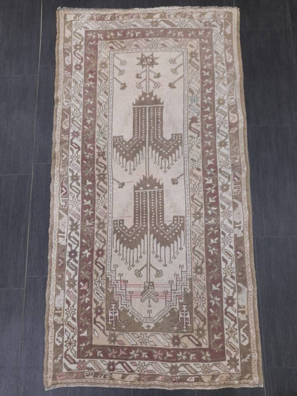 Muted Vintage Rug Muted Turkish 3 x 5.6 Rug Oushak Rug, Rustic Rug, Muted Rug, Vintage Turkish Rug, Farmhouse Rug, Vintage Rug, Wool rug