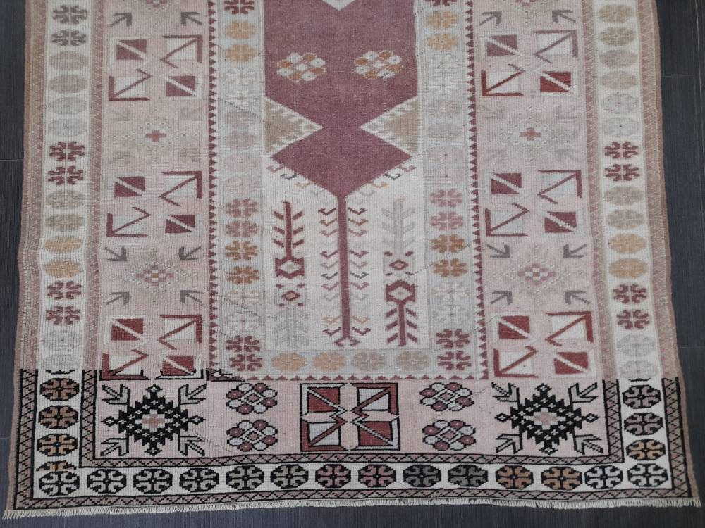 Muted Vintage Rug 3.8 x 6.9 Turkish Vintage Rug Wool Oushak Rug Hand Made Rug Vintage Hand Knotted Rug Turkish Rug Oriental Rug