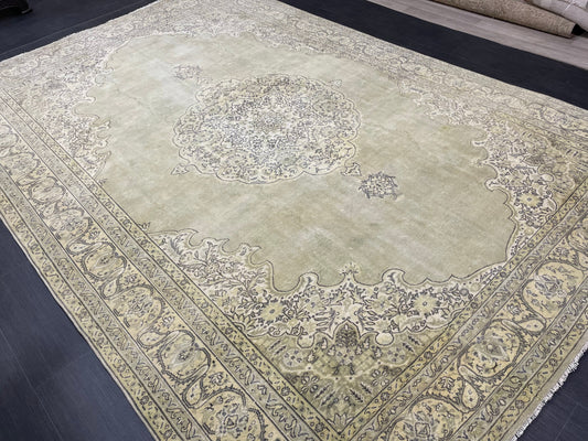 Vintage Turkish Rug Vintage Green 7x10 ft Rug, Oriental Rug Wool Rug Fine Hand Knotted Vintage Rug HandMade Rug Persian Rug