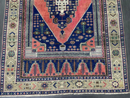 OUSHAK RUG TURKISH Vintage 4.9 x 9 Rug Vintage Oriental Rug Vintage Rug Wool Hand Knotted 5x9 Rug Hand Made Rugs Vintage Turkish Rug