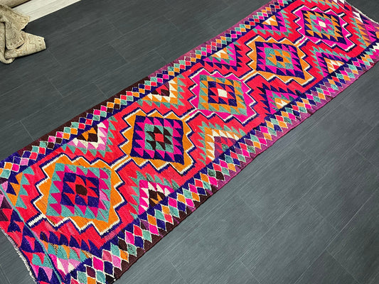 Vintage Runner rug 3 x 9.8 Handmade Flat woven Runner Kilim Runner Rug Boho Oriental Runner Vintage Flat weave Rug Wool Carpet Rug