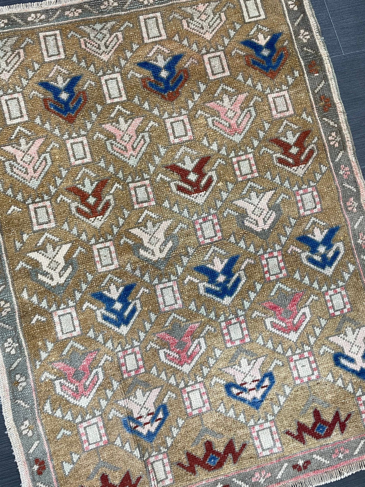 Vintage Rug 2.6 x 3.4 Natural Wool Handmade Rug, Oushak Rug, Rustic Rug, Boho Rug, Turkish Rug, Farmhouse Rug, Vintage Rug, Wool rug