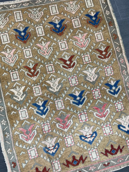 Vintage Rug 2.6 x 3.4 Natural Wool Handmade Rug, Oushak Rug, Rustic Rug, Boho Rug, Turkish Rug, Farmhouse Rug, Vintage Rug, Wool rug