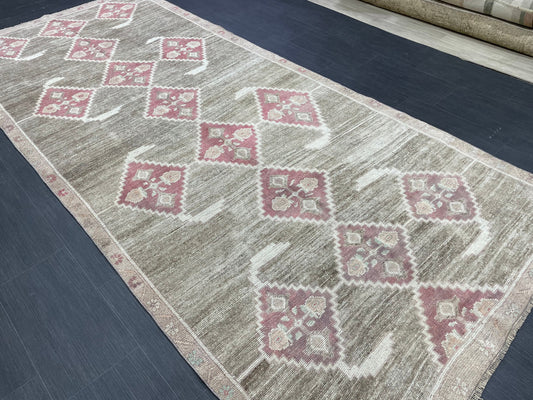 Hand Knotted Vintage Rug Muted Vintage 4.7 x 10.6 ft Rug Wool Oriental Rug Handmade Rug Vintage Oushak Turkish Rug Muted Persian Wool Rug