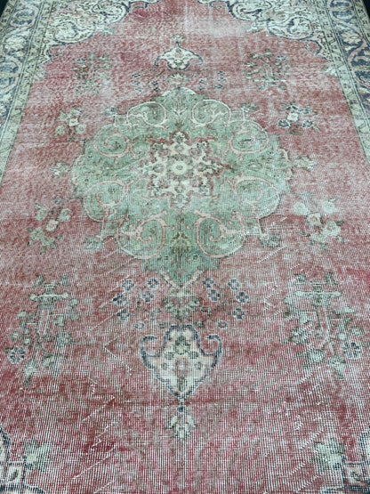 TURKISH HAND MADE Rug 5.6 x 9 Vintage Distressed Rug Oushak Rug   Traditional Rug Oriental Rug Vintage Floral Rug Wool Rug