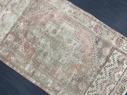 Muted Vintage Rug 3 x 5.3 Handmade Rug Vintage Turkish Rugs   Oushak Rug  Hand Made Rug, Vintage Oushak Rug, Wool Rug