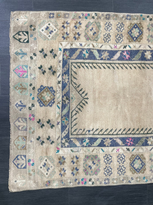 Hand Knotted Rug 3.5 x 6 Vintage Rug, Decor Rug, Bohemian Rug, Rug Runner, Turkish Rug, Farmhouse Rug Oushak Rug, Wool rug