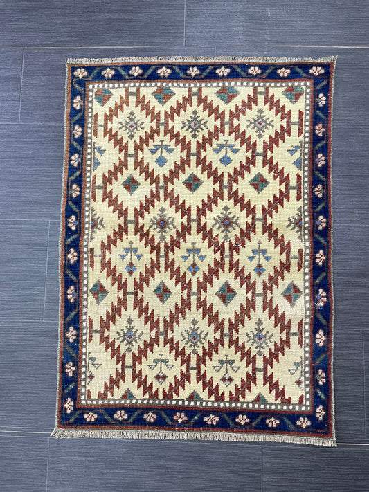 Muted Rug 2.2 x 3 Natural Wool Handmade Rug, Oushak Rug, Rustic Rug, Boho Rug, Turkish Rug, Farmhouse Rug, Vintage Rug, Wool rug