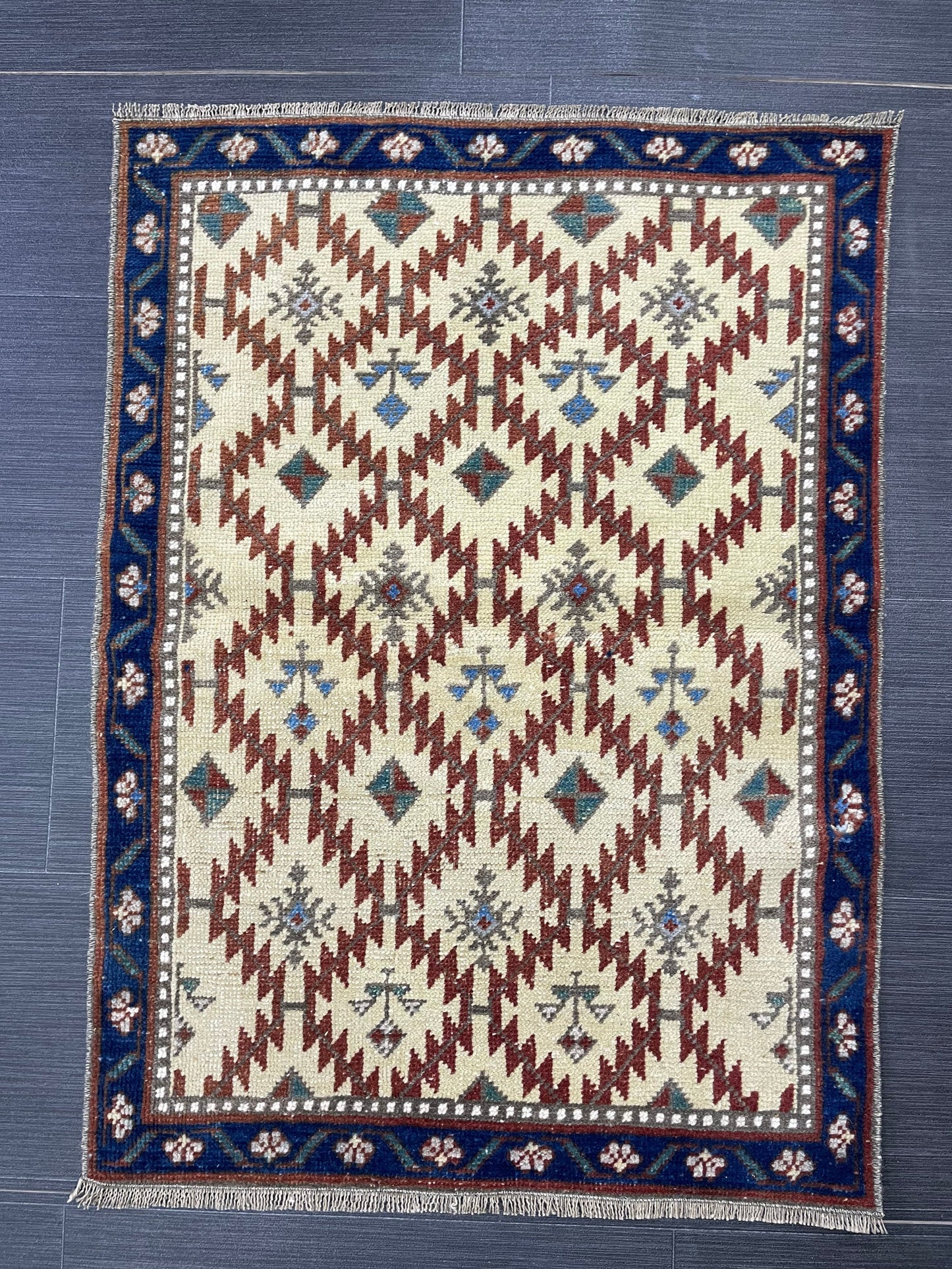 Muted Rug 2.2 x 3 Natural Wool Handmade Rug, Oushak Rug, Rustic Rug, Boho Rug, Turkish Rug, Farmhouse Rug, Vintage Rug, Wool rug