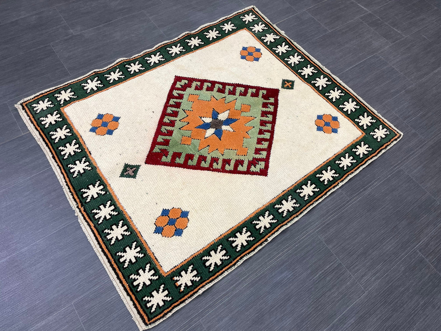 Muted Persian Rug 3.5 x 4.2 Wool Rug, Oushak Rug, Rustic Rug, Bohemian Rug, Farmhouse Rug, Vintage  Persian Rug