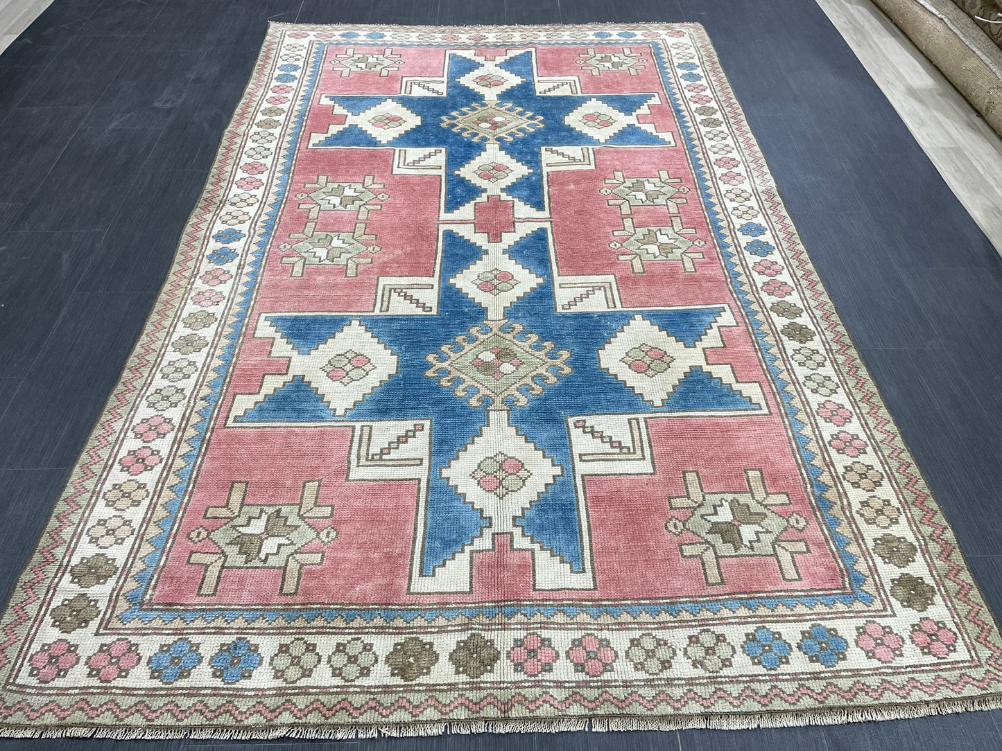 Vintage Blue and Pink Rug 5x8 Vintage Persian Rug Muted Vintage Rug Wool Muted Oushak Rug Hand Made Rugs Vintage Turkish Rug