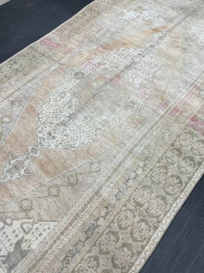 Muted OUSHAK 5 x 9.6 RUG TURKISH Oushak Neutral Rug Vintage Wool Large Rug Hand Made Rugs Vintage Turkish Rug Vintage Living room rug