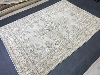 MUTED Rug Vintage 6.7 x 9.6  Handmade Rug, Oushak Rug Natural Rustic Rug ORIENTAL Rug Turkish Rug Neutral Rug Vintage Neutral Persian rug