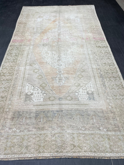 Muted OUSHAK 5 x 9.6 RUG TURKISH Oushak Neutral Rug Vintage Wool Large Rug Hand Made Rugs Vintage Turkish Rug Vintage Living room rug