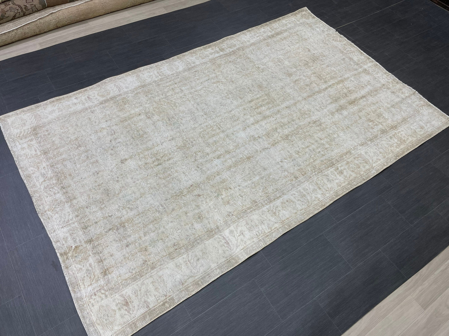 Large Vintage Muted RUG TURKISH Rug 5.7 x 9.2 Vintage Persian Rug Vintage Oriental Rug Wool Distressed Rug Handmade Rugs Vintage Turkish Rug
