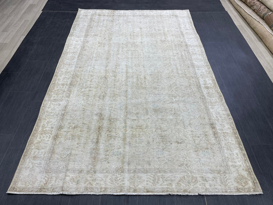 Large Vintage Muted RUG TURKISH Rug 5.7 x 9.2 Vintage Persian Rug Vintage Oriental Rug Wool Distressed Rug Handmade Rugs Vintage Turkish Rug