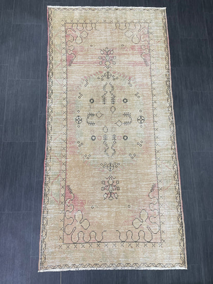Soft Pink Vintage Turkish Rug 3.3 x 6.8 Vintage Persian Rug Muted Hand Knotted Rug Wool Oushak Rug Handmade Rugs Vintage Turkish