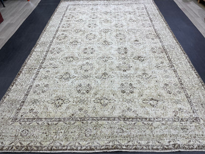 Hand Knotted Rug 6.7 x 10.5 TURKISH Rug Vintage Rug Oushak Rug Wool Distressed Rug Handmade Rugs Vintage Turkish Rug