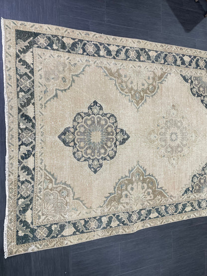 MUTED Turkish Runner Rug 5 x 13.5 Runner Antique Oushak Runner Faded Vintage Runner Rug Muted Vintage Muted Runner Rug Persian Runner