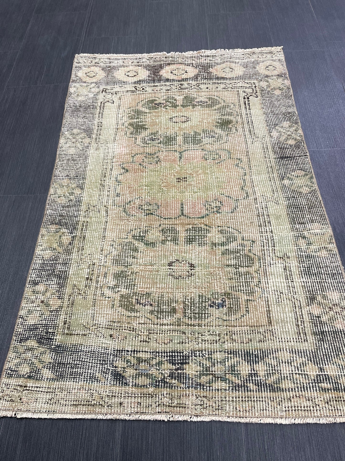 Bathroom Vintage Rug 2.6 x 4 Rug Oushak Rug, Wool Oriental Rug Handmade Rug Persian Rug, Vintage Turkish Rug Hand Knotted Wool Rug
