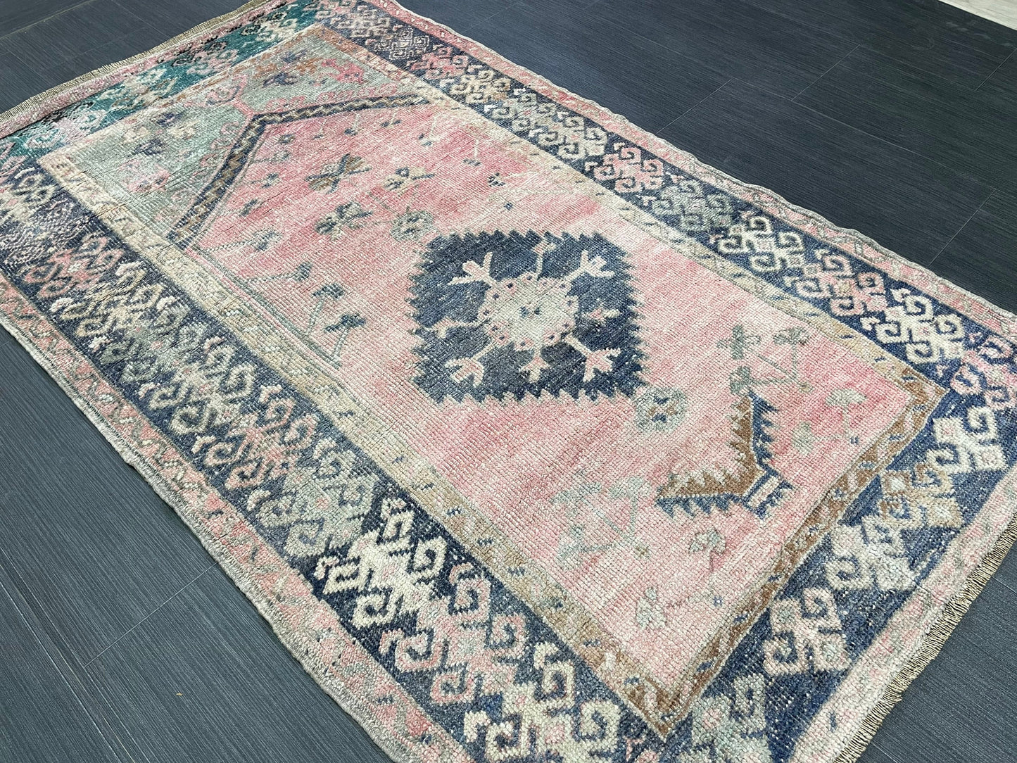 Handmade Rug Oushak 3.3 x 5.4 Rug Rustic Rug Hand Knotted Rug,Turkish Rug, Farmhouse Rug Vintage Rug, Wool rug