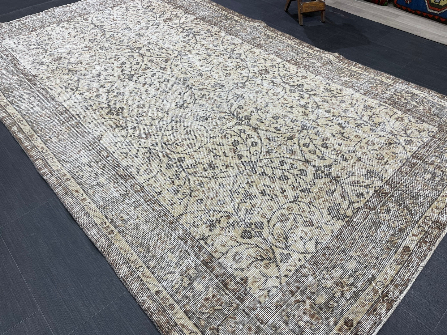 Vintage Rug TURKISH 5.5 x 9 Rug Handmade Rug Distressed Rug  Large Turkish Oushak Rug Oushak Rug, Wool Rug Hand Knotted Rug
