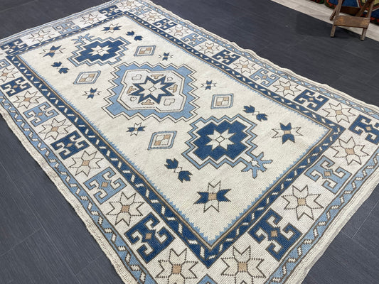 Vintage Rug Handmade 4.5 x 7.2 Rug, Oushak Rug, Turkish Rug Persian Rug Vintage Rug, Wool rug Oriental Rug Blue Rug