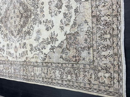 Muted Vintage Rug Neutral 7 x 10.5 Persian Rug Vintage  Rug Wool Oushak Rug Neutral Handmade Rug Vintage Turkish Rug Hand Knotted Rug