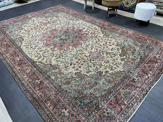 Vintage Rug, Persian Rug, Handmade Rug Muted Vintage 7 x 10.5 Rug, Hand Knotted Rug, Turkish Oushak Rug, Vintage Wool Turkish Rug