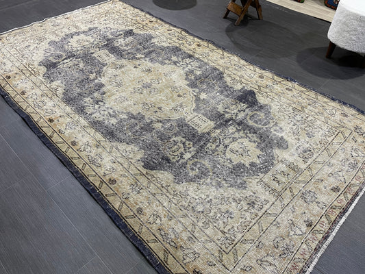 Turkish Rug, Pastel colors Vintage Rug, Handmade Oushak 4.5 x 8 Rug, Distressed Denim Blue Rug, Wool Pile Rug Rustic Rug, Hand Knotted Rug