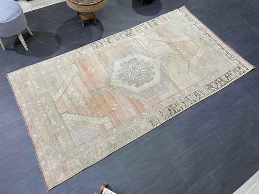 Muted Vintage Rug, Muted Turkish 4.2 x 7.9 Rug, Oushak Rug, Rustic Rug, Muted Rug, Vintage Turkish Rug, Farmhouse Rug, Vintage Rug, Wool rug
